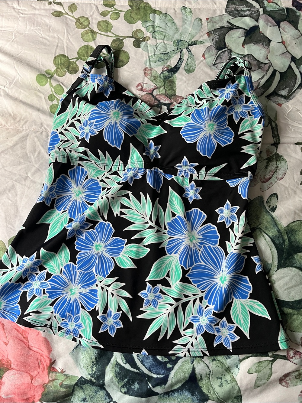South Point Tankini Size 36D/DD